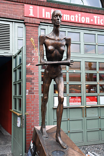 Kunst in Kulturbrauereihof Kopie